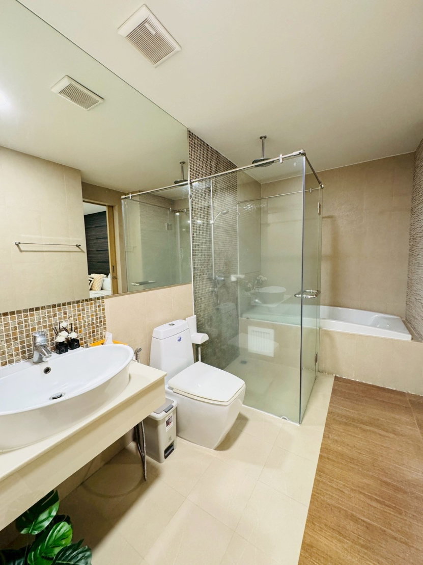 The BayCliff patong condo  - High 1 floor, 1 bed, 1 livingroom, 1 bathroom. 48 sq.m. - image 4