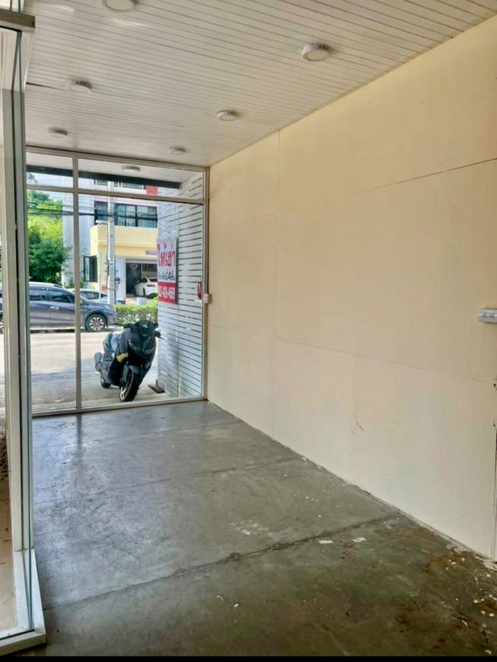 picture For Sale: 4-Storey Home Office at H2O Ram 2 – Suvarnabhumi Best Price in the Project | Prime Business Location on Ramkhamhaeng 2 - 5/18