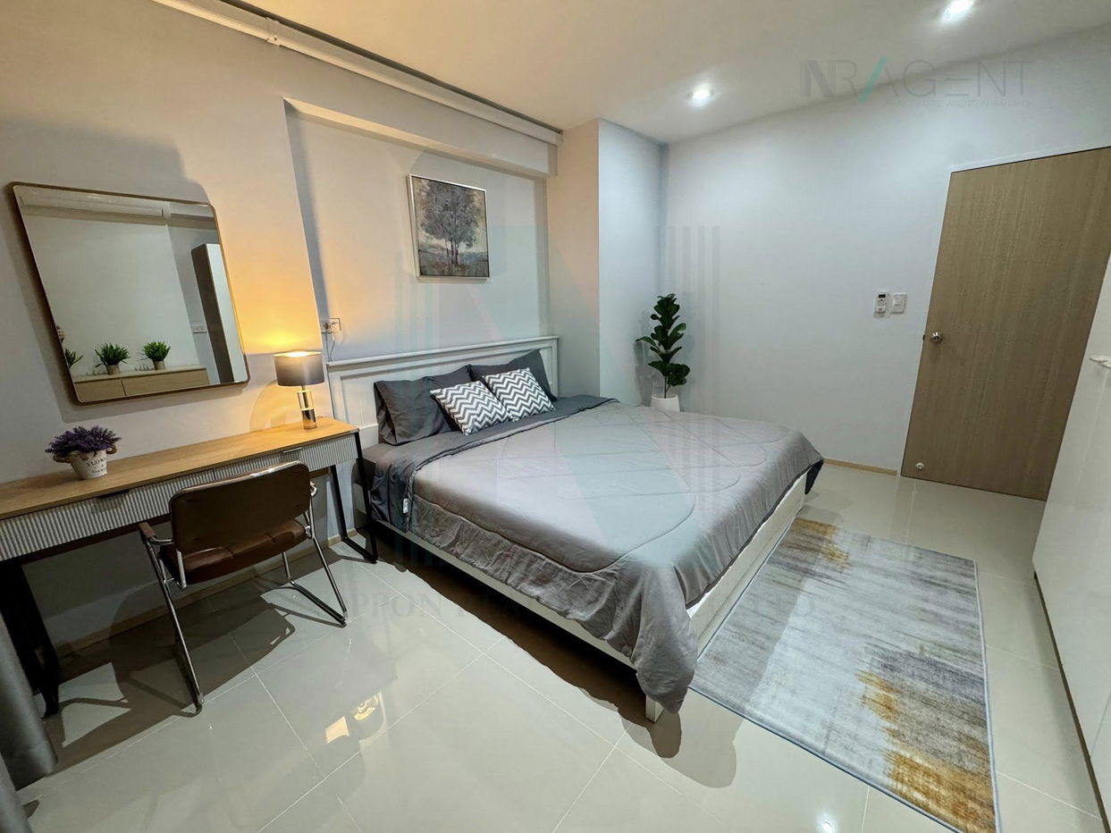 picture ð For Rent Condo SIAM CONDOMINIUM Building 1, Floor 12A,2 bed room, Room size 72.00 sqm - 1/8