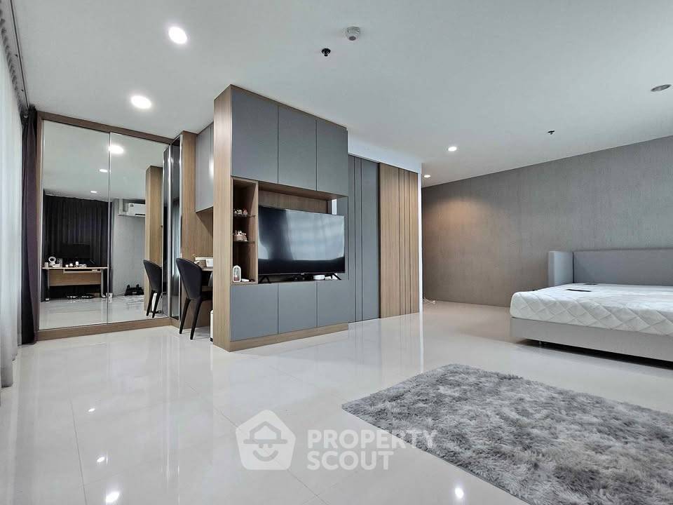 รูป คอนโด 3-ห้องนอน ที่ สุขุมวิท ลิฟวิ่ง ทาวน์ ใกล้ MRT เพชรบุรี (ID 2515396) - รูปที่ 2/5