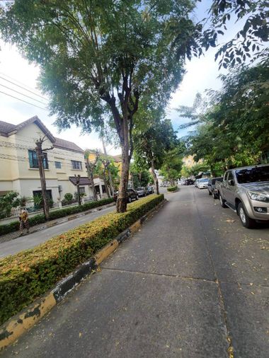 3-bed townhouse for sale, 130 sqm, 29.3 sq wah, Baan MakMai - Watcharapol