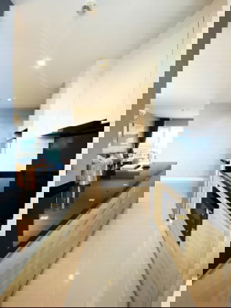 รูป ให้เช่าคอนโดหรูในพัทยา ติดหาดจอมเทียน 2 ห้องนอน ชั้นสูง วิวทะเล - รูปที่ 13/17