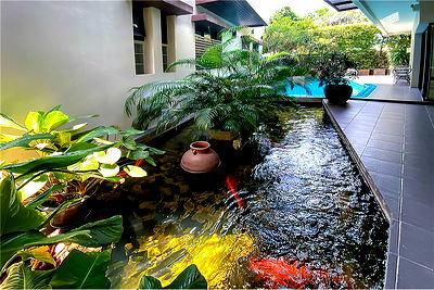 ทาวน์โฮม เขตคลองเตย : [920071001-10364] For sale 4 Townhouses ️Mini-compound near Emporium