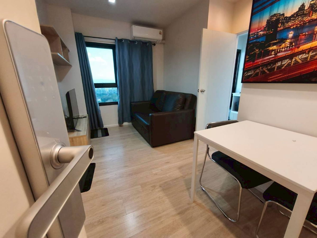 รูป ให้เช่า Escent Condo ชั้นสูง เซ็นทรัลเฟส มีรถ รับ-ส่ง ไปเซ็นทรัลทุกชั่วโมง - รูปที่ 1/37