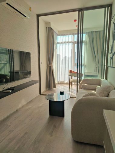 ให้เช่า Rhythm Ekkamai Estate – ห้องขนาด 39.79 ตร.ม.  คอนโดระดับพรีเมียม ใจกลางเอกมัย เงียบสงบ เป็นส่วนตัว เหมาะสำหรับผู้บริหาร คนทำงาน และชาวต่างชาติ