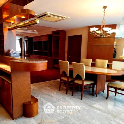 คอนโดให้เช่า : คอนโด 3-ห้องนอน ที่ เพรสซิเดนท์ ปาร์ค คอนโดมิเนี่ยม ใกล้ MRT ศูนย์การประชุมแห่งชาติสิริกิติ์ (ID 2536189)