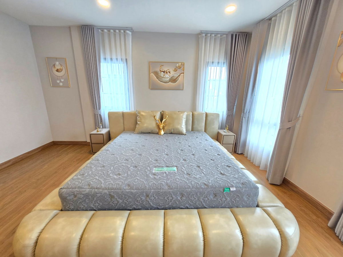 picture Centro Bangna House For Rent / Line : @mintocondo - 8/19