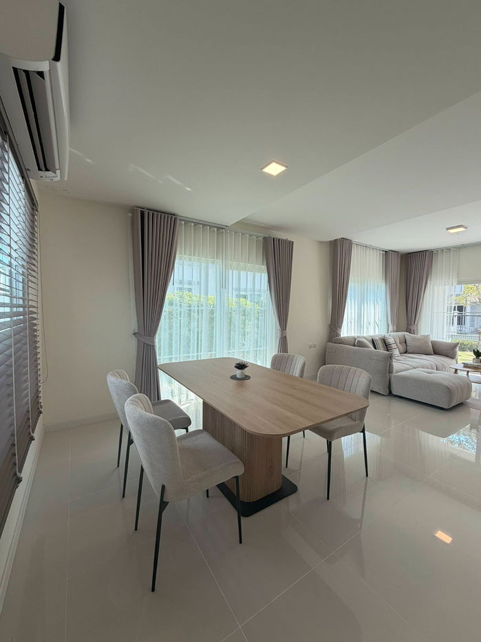 รูป RW007397 ให้เช่าบ้านเดี่ยวในโครงการ Centro Bangna ตกแต่งครบครัน พร้อมเข้าอยู่ - รูปที่ 7/16