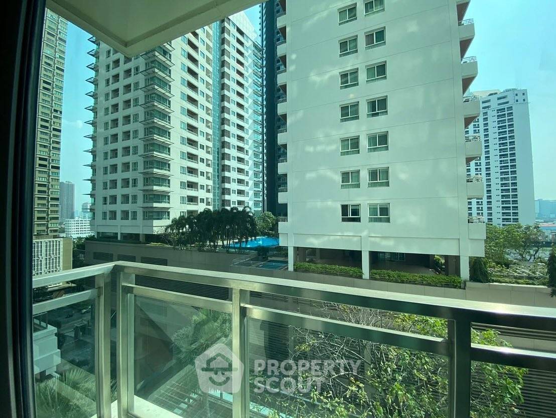 picture 1-BR Condo at Bright Sukhumvit 24 Condominium near BTS Phrom Phong (ID 2535901) - 12/12