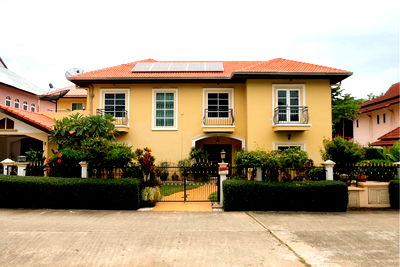 Houses for sale Bang Lamung Chonburi : [920311004-2254] Luxury 2-story detached house for sale in El Grande project.