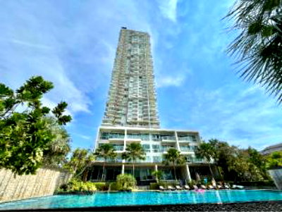 Condos for sale : Cetus Beachfront  Condo  Location: Jomtien