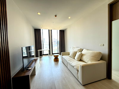 Condos for rent : For Rent Condo NOBLE PLOENCHIT Building 1, Floor 22,1 bed room, Room size 60 sqm