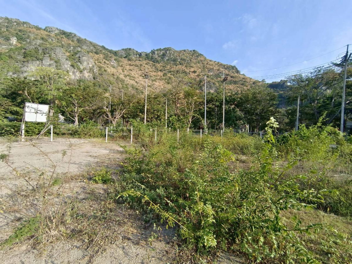 picture Vacant land for sale in Cha-Am, total area 4-1-95 rai (approx. 7,180 sq.m.), offering a beautiful mountain view of Nang Phanthurat. - 5/9