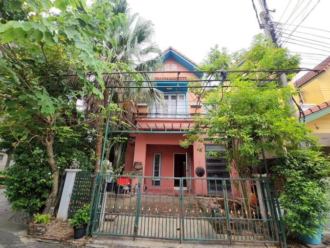 3-bed townhouse for sale, 130 sqm, 29.3 sq wah, Baan MakMai - Watcharapol