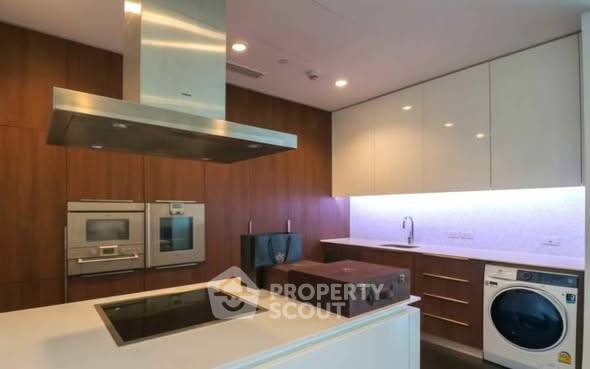 picture 3-BR Condo at 185 Rajadamri near BTS Ratchadamri (ID 2535895) - 3/19