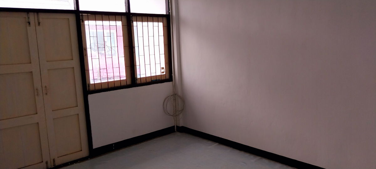 รูป ขายถูก ทาวน์เฮ้าส์ 3 ชั้น ซอยวชิรธรรม 15 ใกล้สถานีปุณณวิถี ราคา 2,900,000 บาท - รูปที่ 4/5