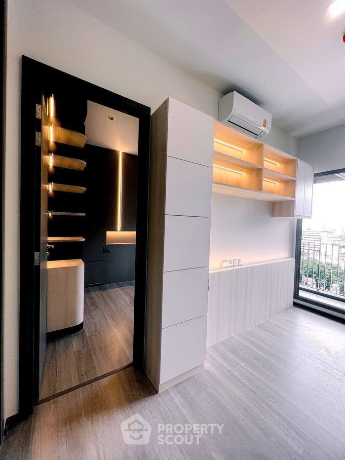 รูป คอนโด 1-ห้องนอน ที่ ริธึ่ม เจริญกรุง พาวิลเลี่ยน ใกล้ BTS สะพานตากสิน (ID 1445198) - รูปที่ 4/7