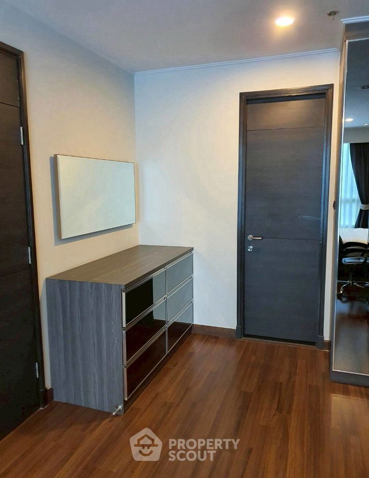 picture 2-BR Condo at Supalai Prima Riva Rama 3 - Narathiwas in Chong Nonsi (ID 2537138) - 2/14