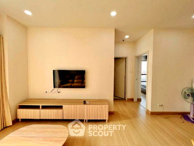 Condos for rent : Well-Priced 2-BR 62 Sqm Condo In Supalai Loft Prajadhipok Near BTS Wongwian Yai (ID 2515541)