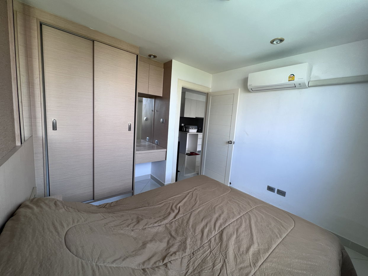 picture 1 Bedroom Condominium for Sale at Paradise Park Jomtien - 6/9