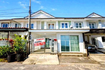 ทาวน์โฮม เทสโก้โลตัส ลำลูกกา คลอง 6 : หมู่บ้านพฤกษา 32 ลำลูกกา คลอง6 ปทุมธานี บ้านสวยน่าอยู่ ทำเลดี✨ ฟรีโอน❗