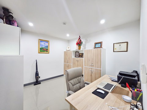 Condo, large room, 74.94 sq m., 2 bedrooms, 2 bathrooms, Metro Condo 2 (opposite Central Khon Kaen)