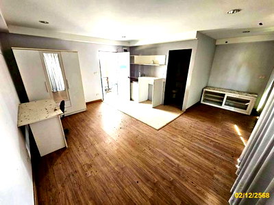 Condos for sale : CONDO 116.72 Sq.m. Bang Bo Samut Prakarn for 1.3M