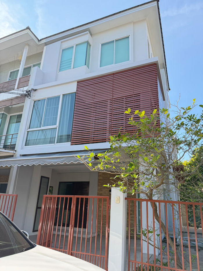 รูป ให้เช่าทาวน์เฮาส์ 3 ห้องนอน ม.ธนาพัฒน์ พระราม 3 Ref. A15260103 - รูปที่ 1/18