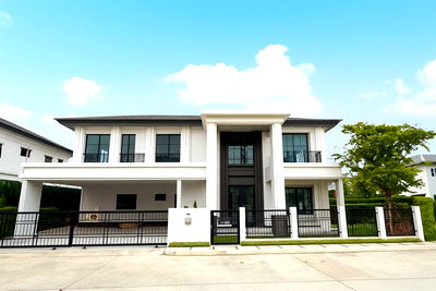 บ้านเดี่ยวให้เช่า : 🏡 ให้เช่าบ้านเดี่ยวหรู 4 ห้องนอน | Setthasiri Bangna–Suvarnabhumi เพียง 5 นาทีถึงสนามบินสุวรรณภูมิ & ห้างสรรพสินค้า