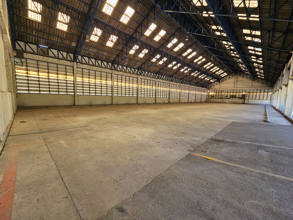 รูป ให้เช่าพื้นที่โกดังสำหรับจอดรถ 50 คัน หรือวางสินค้า เทพารักษ์ กม.1.5 ใกล้สถานีทิพวัล - รูปที่ 2/5