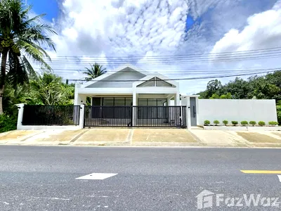 Houses for sale : 3 Bedroom Villa for sale in Si Sunthon, Phuket  5336660