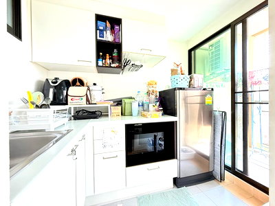 คอนโด แม็คโคร จรัญสนิทวงศ์ : ขายคอนโด ลุมพินี เพลส ปิ่นเกล้า 2  30 ตรม. ชั้น 6 ราคาดีสุดในโครงการ