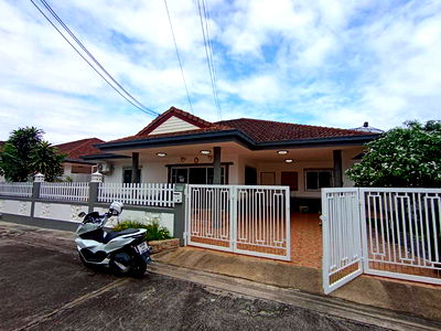 เช่าบ้านเดี่ยว บางละมุง ชลบุรี : ให้เช่า  บ้านเดี่ยว ทรอปปิคัล วิลเลจ 2 ห้วยใหญ่  (3 ห้องนอน 2 ห้องน้ำ )