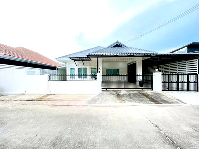 บ้านเดี่ยว บางละมุง ชลบุรี : Pool Villa 3 bedrooms for Sale in East Pattaya