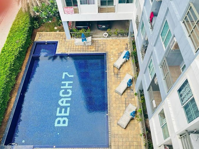 บีช 7 คอนโดมิเนียม ที่ตั้ง : จอมเทียน ซอย 12