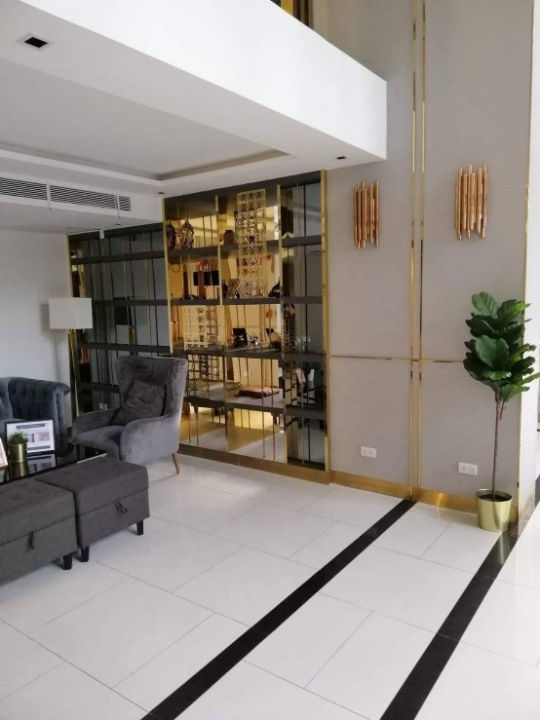 picture Selling Metroluxe RoseGold Phahon-Sutthisan, a low-rise condo near BTS Saphan Khwai. Beautiful unit, fully furnished.SW003333 - 22/29