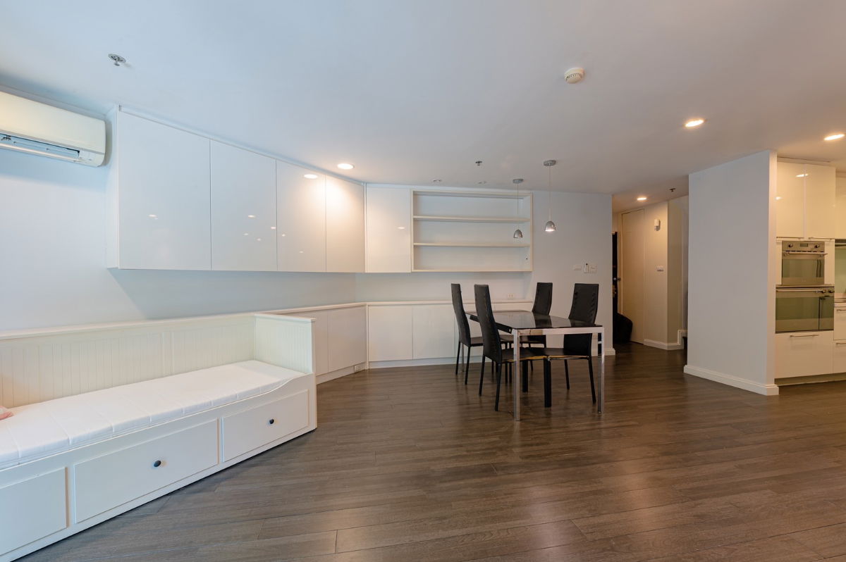 รูป ให้เช่า 3 ห้องนอน 204 ตร.ม พร้อมเข้าอยู่ -- โทรด่วน 094-641-5974 - รูปที่ 8/12