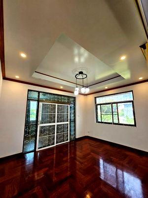 เช่าบ้านเดี่ยว ลาดพร้าว 71 : เช่า ให้เช่า ปล่อยเช่า บ้านเดี่ยว 3 ชั้น ลาดพร้าว 93 ราคาถูก สนใจ Line: @951qfbfi