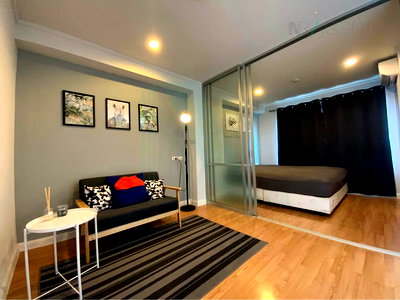 Condos for sale The Nine Rama 9 : For Sell Condo LUMPINI VILLE PHATTHANAKAN-NEW PHETCHABURI Building D2, Floor 4,1 bed room, Room size 26 sqm