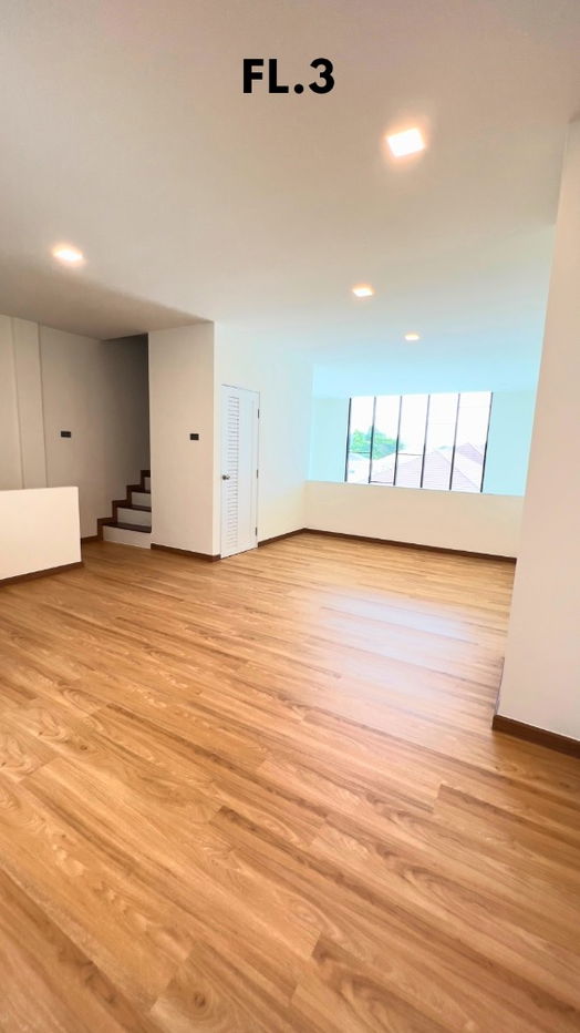 picture WS6359 🏢 Brand new home office for rent, located near the Ekamai-Ramintra expressway. Only 50,000 baht/month. - 11/20