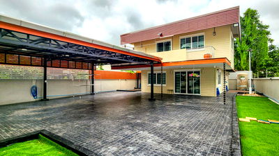 Houses for sale The Prince Royal College : Renovated Move-In Ready 2-Bed Home in Wat Ket, Chiang Mai