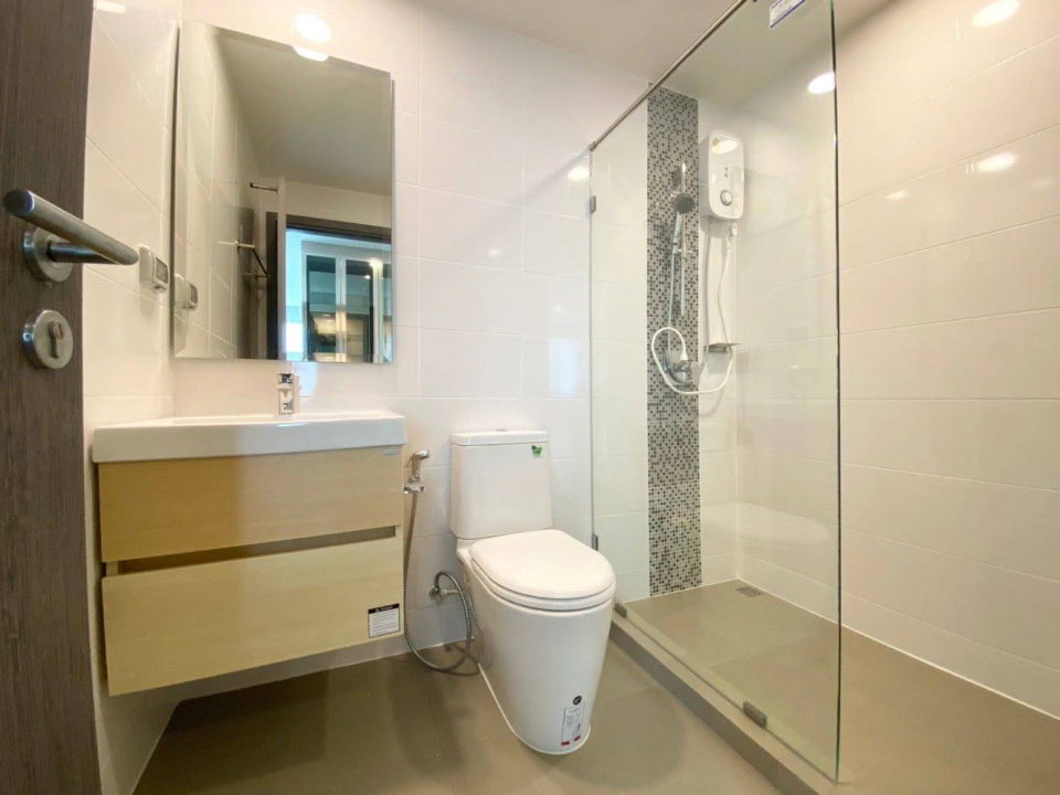 picture Selling Metroluxe RoseGold Phahon-Sutthisan, a low-rise condo near BTS Saphan Khwai. Beautiful unit, fully furnished.SW003333 - 16/29