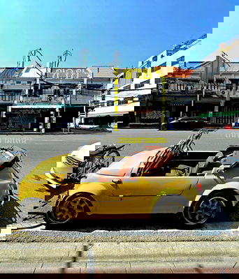 อาคารพาณิชย์ เทเวศร์ : ขายตึก2ห้องติดกัน ติดถนนสามเสนเขตพระนคร ตรงข้ามโรงแรมเทพบรรทม ทำเลทอง ใกล้รถไฟใต้ดินสถานีบางขุนพรหม