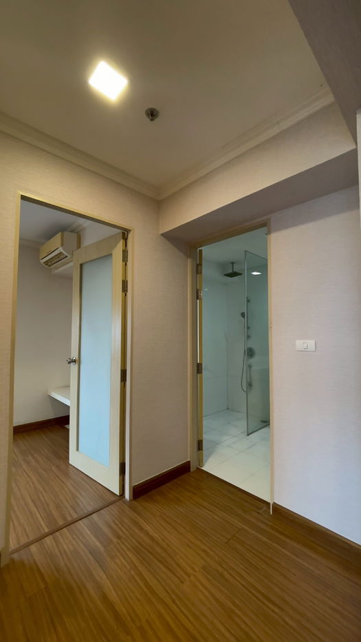 รูป 🏢 (ขาย)คอนโด 2 ห้องนอน🚅เพียง 350 ม. MRT เพชรบุรี ❤️💙 My Resort Bangkok 💰 ราคาเพียง 4.9 ล้านบาท - รูปที่ 10/16