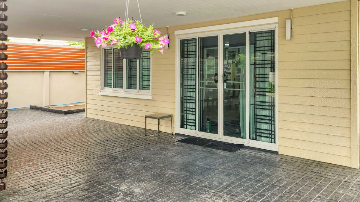 รูป บ้านสวยพร้อมอยู่ 2 ห้องนอน เฟอร์ครบ ที่จอดรถกว้าง ใกล้เซ็นทรัลเฟส - รูปที่ 3/35