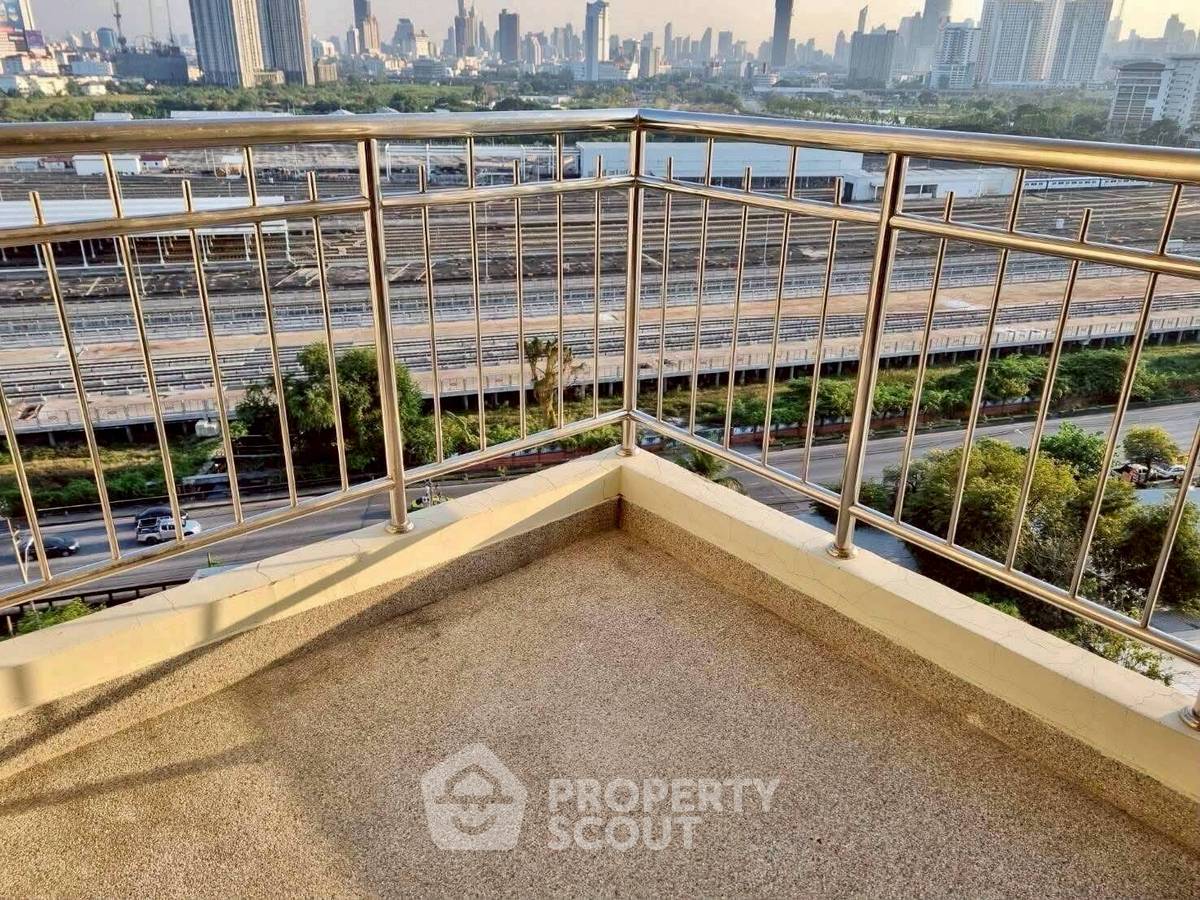 รูป คอนโด 2-ห้องนอน ที่ ศุภาลัยเวลลิงตัน 2 ใกล้ MRT ศูนย์วัฒนธรรมแห่งประเทศไทย (ID 2538858) - รูปที่ 6/13