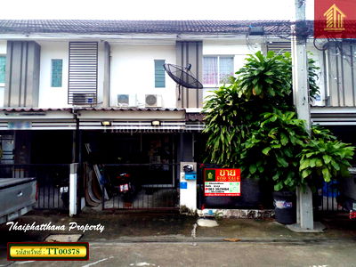 ทาวน์โฮม เมกะ บางนา : บ้านพฤกษา 85 หนามแดง-เทพารักษ์ ซอยหลังวัดหนามแดง ต่อเติมพร้อมเข้าอยู่