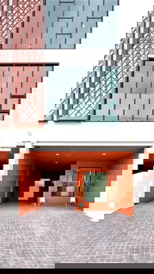 เช่าโฮมออฟฟิศ MRT ลาดพร้าว 71 : 🏢 ให้เช่าโฮมออฟฟิศใหม่ 3.5 ชั้น | ทำเลเลียบทางด่วน เอกมัย–รามอินทรา ใกล้ Central EastVille เพียง 5 นาที | The Crystal เอกมัย–รามอินทรา 6 นาที