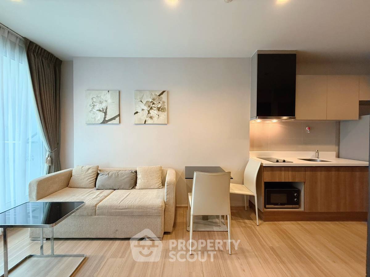 รูป คอนโด 1-ห้องนอน ที่ ริธึ่ม สาทร ใกล้ BTS สะพานตากสิน (ID 2537435) - รูปที่ 5/21