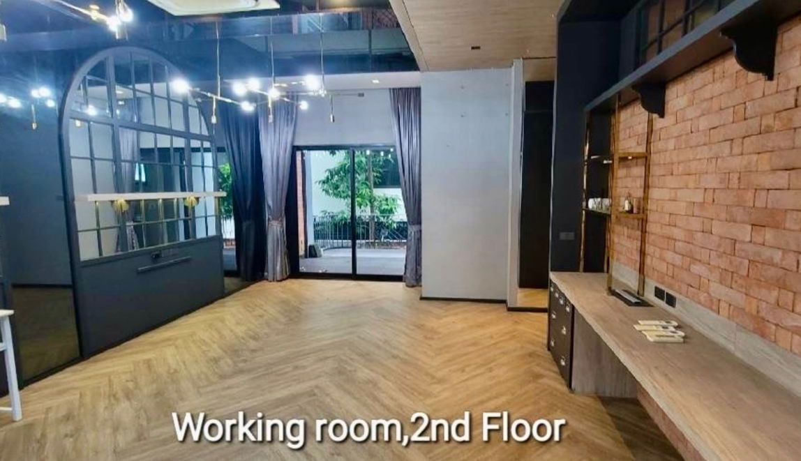 picture For Rent: ARCO Home Office (4 Storeys) | Corner Unit on a Prime Ekkamai–Ramintra Location | 395 sq.m. | Parking up to 6 Cars - 6/27